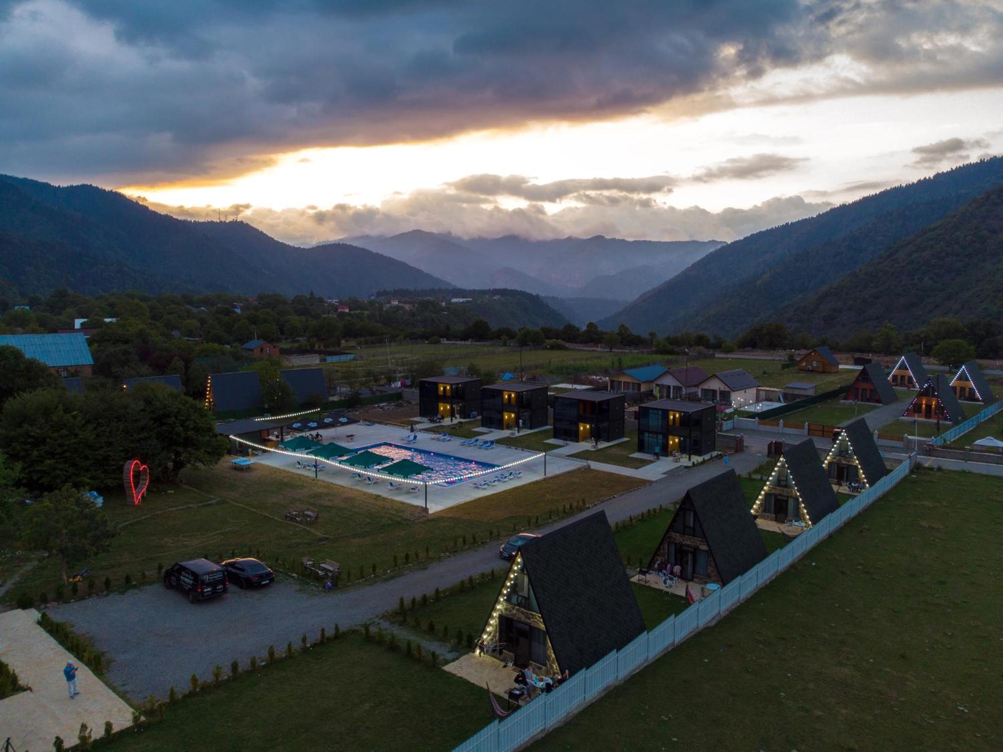Park Hotel Borjomi Exterior foto